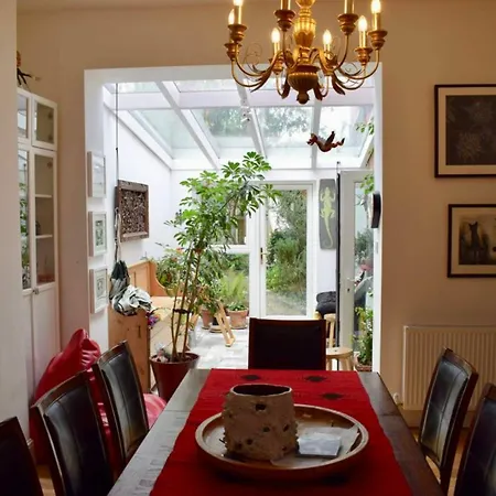 Апартаменты 4 Bedroom House In Дублин