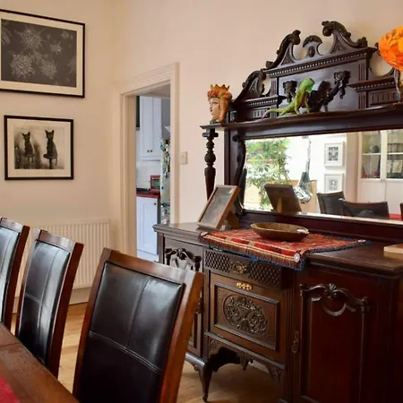 4 Bedroom House In